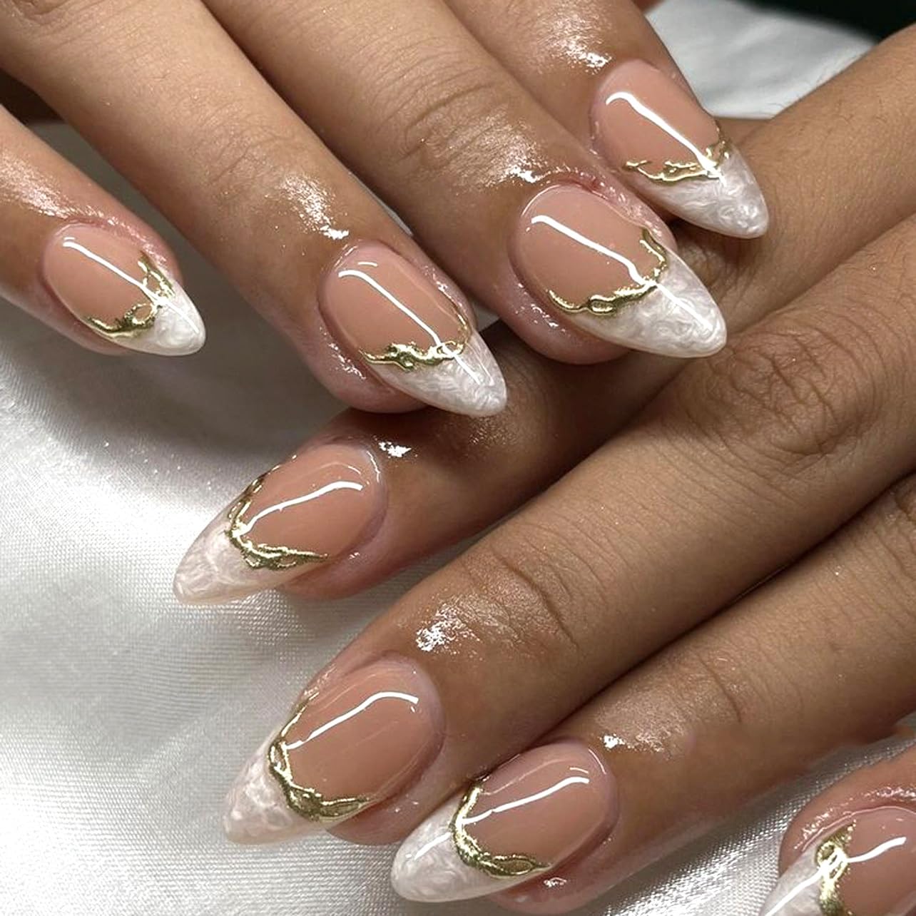 Summer French Press On Nails Short Almond, Cute Nude Pink Fake Nails with White French Tip & Brown Dot Detail, Glossy Gel Acrylic Stick On Nails, Perfect for Daily Wear & Gifts, New Packaging, 32PCS